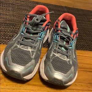 Brooks Ravenna 7 running shoes